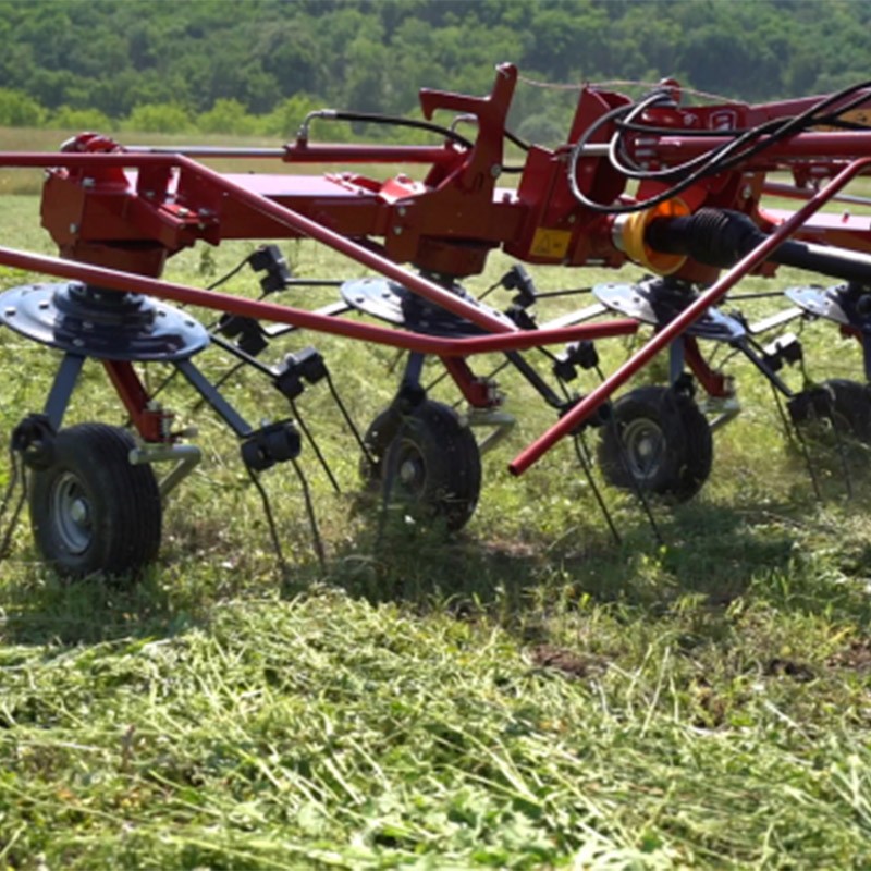 Epandeur de masse d'herbe