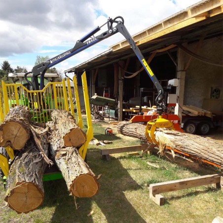 grue pour remorque forestière