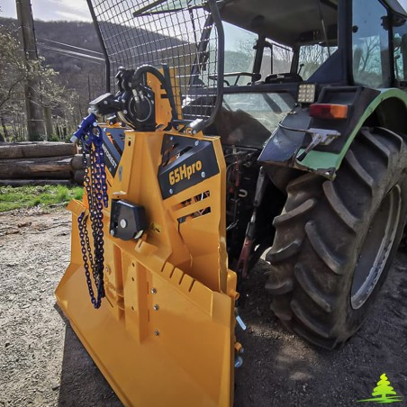 Treuil forestier hydraulique avec radiocommande