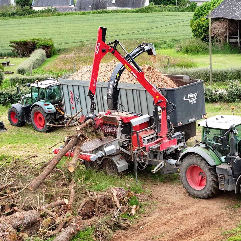 broyeur à plaquettes tracté