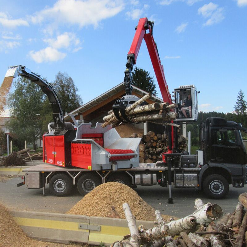 broyeur plaquettes sur camion