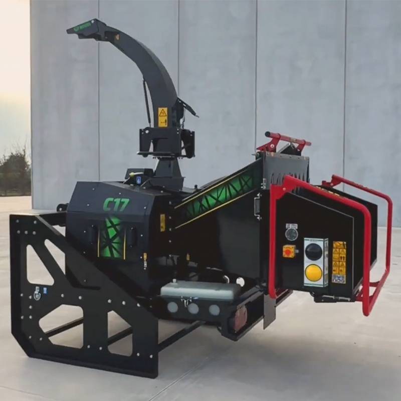 broyeur de végétaux pour paysagisme