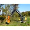 Cisaille forestière WESTTECH Woodcracker C 450 en application. Options selon configuration.