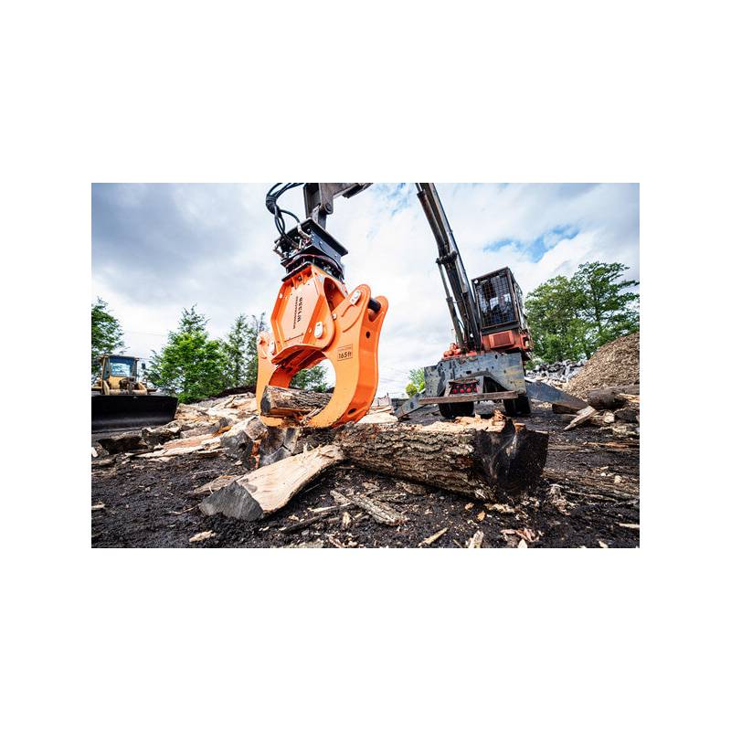 Woodcracker W 1350 en pré-fente de gros bois — photo constructeur WESTTECH.