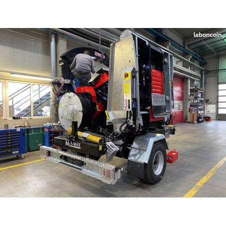 MUSMAX Wood Terminator WT7 - configuration un essieu sans grue en atelier.